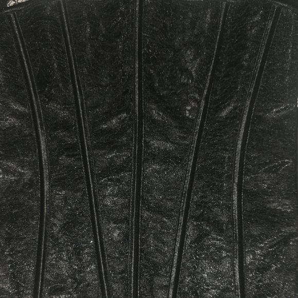 Adore Me Beautiful Elegant Black Lace Corset Top (NWT)(S)✨️🖤✨️ - Picture 3 of 8